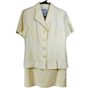 Jessica Howard Yellow Vintage 2 Piece Skirt Set Embroidered Granny‎ Chic Size 10